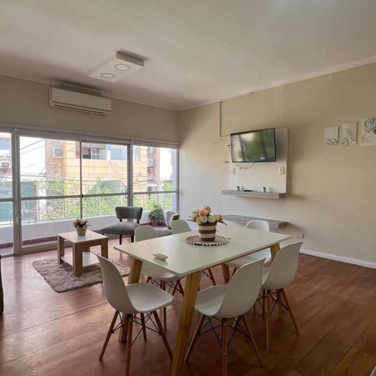 Departamento en pleno centro La Rioja - Apartamento de 2 dormitorios - 2