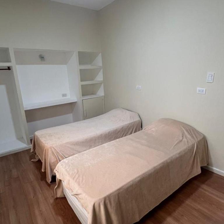 Departamento en pleno centro La Rioja - Apartamento de 2 dormitorios - 4