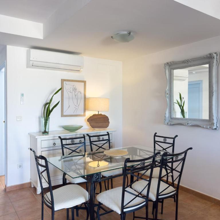 Duplex frente al mar - Almyra Inmobiliaria - Casa de 4 dormitorios - 9