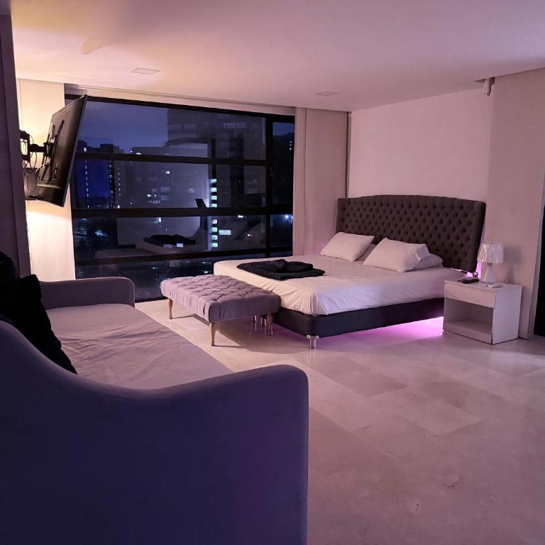 el Cielo - Luxury 3BR Condo - Jacuzzi - Pool - El Poblado - Apartamento de 3 dormitorios con balcón - 3