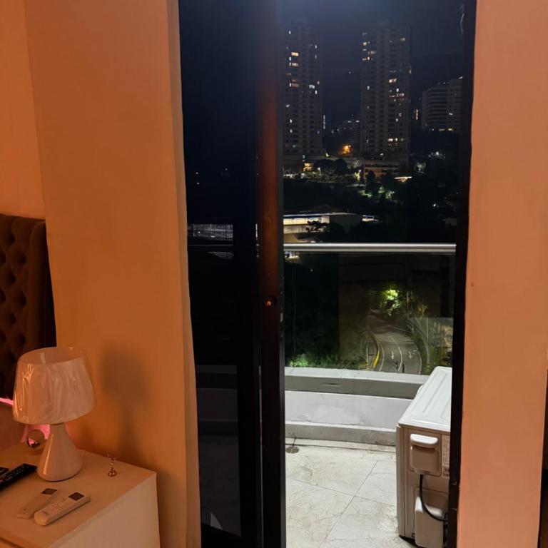 el Cielo - Luxury 3BR Condo - Jacuzzi - Pool - El Poblado - Apartamento de 3 dormitorios con balcón - 23