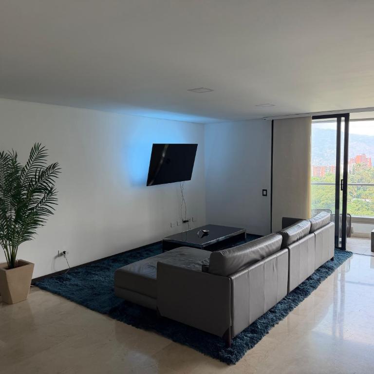el Cielo - Luxury 3BR Condo - Jacuzzi - Pool - El Poblado - Apartamento de 3 dormitorios con balcón - 24