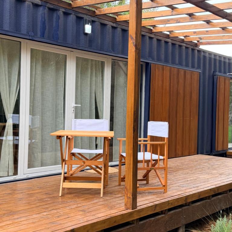 Container House in the Forest 4 Blocks from the Sea - One-Bedroom House - 4