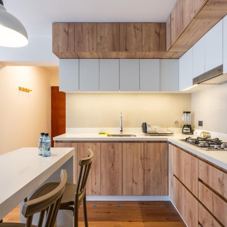 Vasco Núñez Residence by Geko - Two-Bedroom Standard Apartment - 8