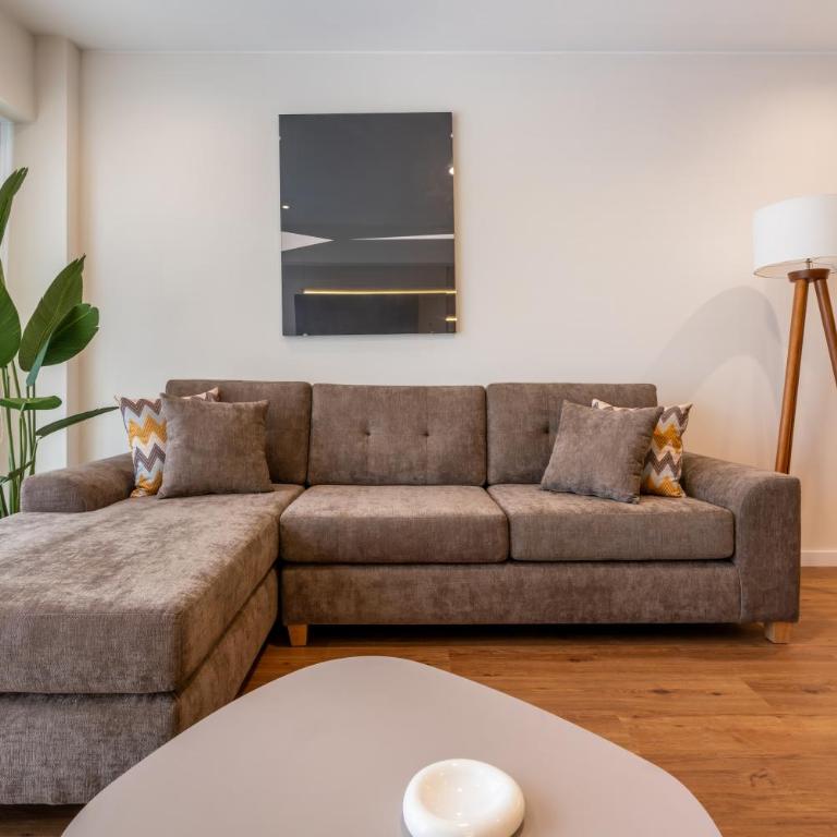 Vasco Núñez Residence by Geko - Two-Bedroom Standard Apartment - 23