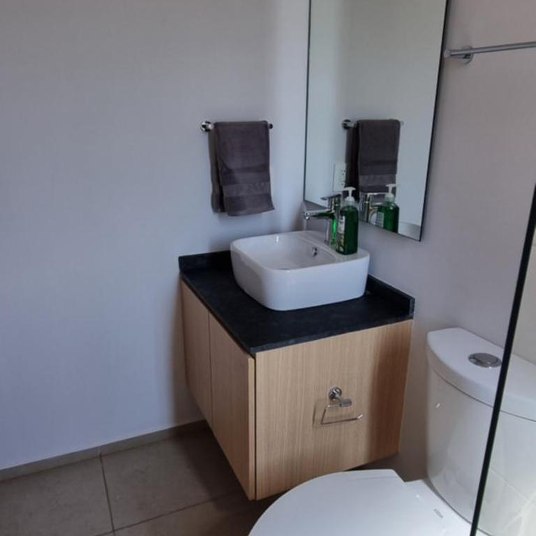 Departamento comodo en zona céntrica - Two-Bedroom Apartment - 22