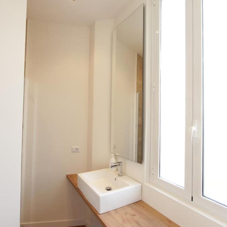 Terrace Apartment near Trastevere Station - Appartamento con 2 Camere da Letto - 2
