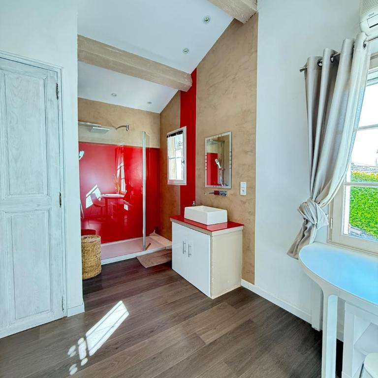 Belle Sorgue Les 3 Oliviers - Maison 5 Chambres - 28