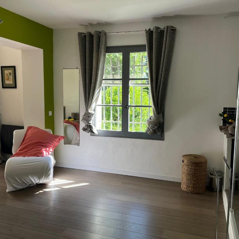 Belle Sorgue Les 3 Oliviers - Maison 5 Chambres - 36