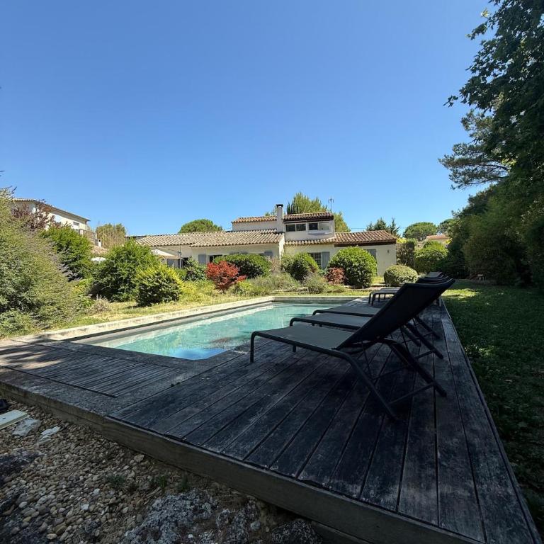 Belle Sorgue Les 3 Oliviers - Maison 5 Chambres - 38