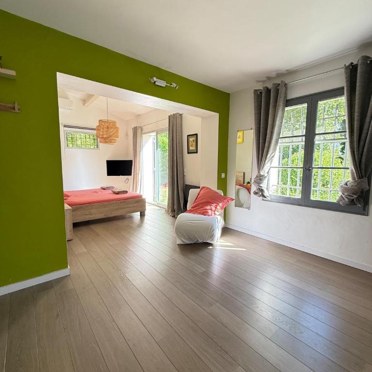 Belle Sorgue Les 3 Oliviers - Maison 5 Chambres - 45