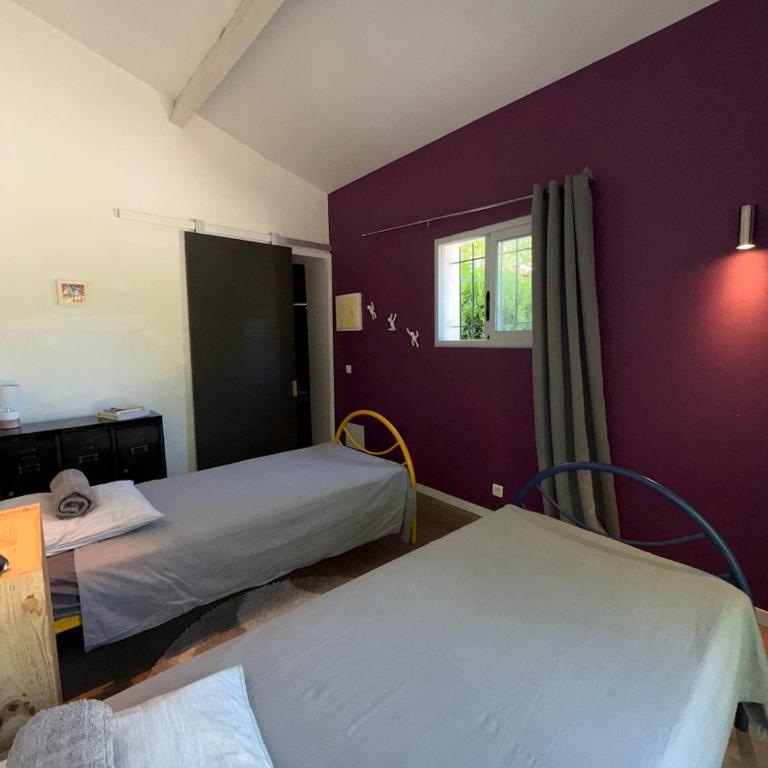 Belle Sorgue Les 3 Oliviers - Maison 5 Chambres - 74
