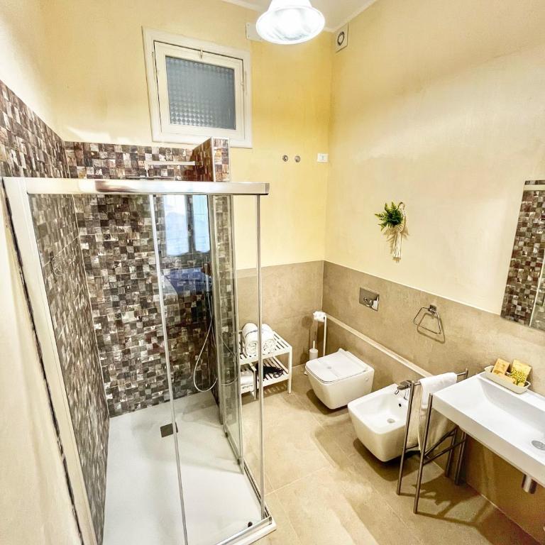 a casa rà Palumma Rooms - Camera Matrimoniale con Bagno Privato - 8