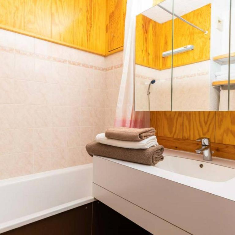 Pierrafort - One-Bedroom Apartment - 9