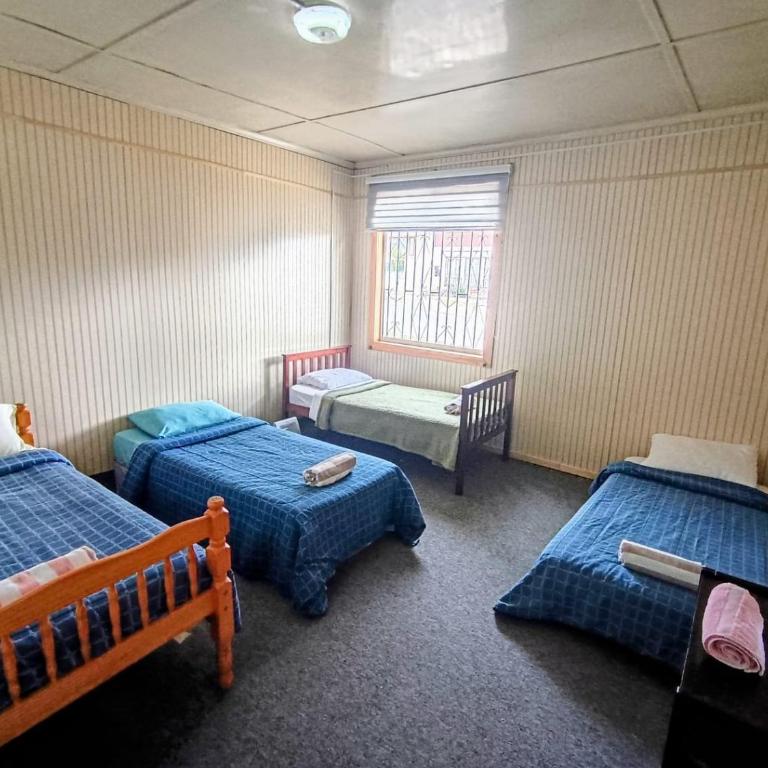 Central House - Basic Triple Room - 1