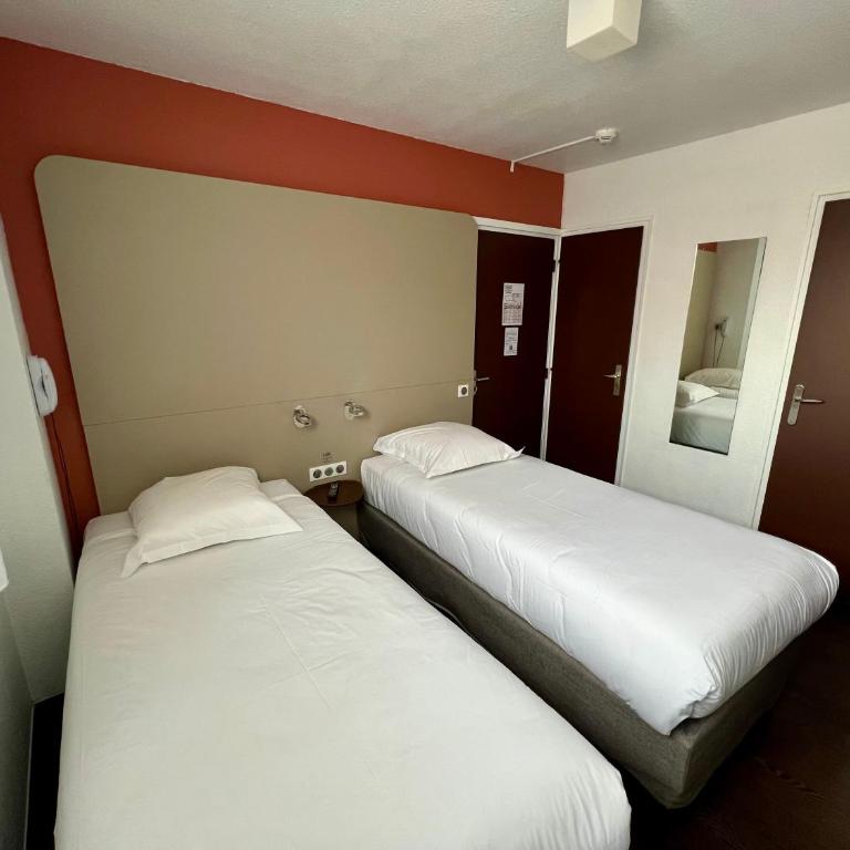 Hotel Thonon Centre Le Comte Rouge - Chambre Lits Jumeaux - 2