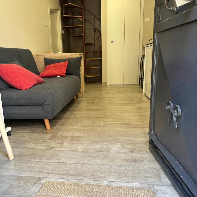 Mini House Teatro Rooms - One-Bedroom Apartment - 19