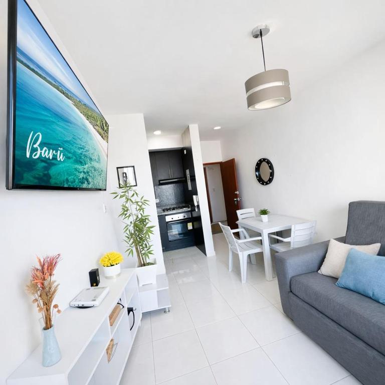 Apartamento familiar torre Primi con vista al mar - Three-Bedroom Apartment - 7