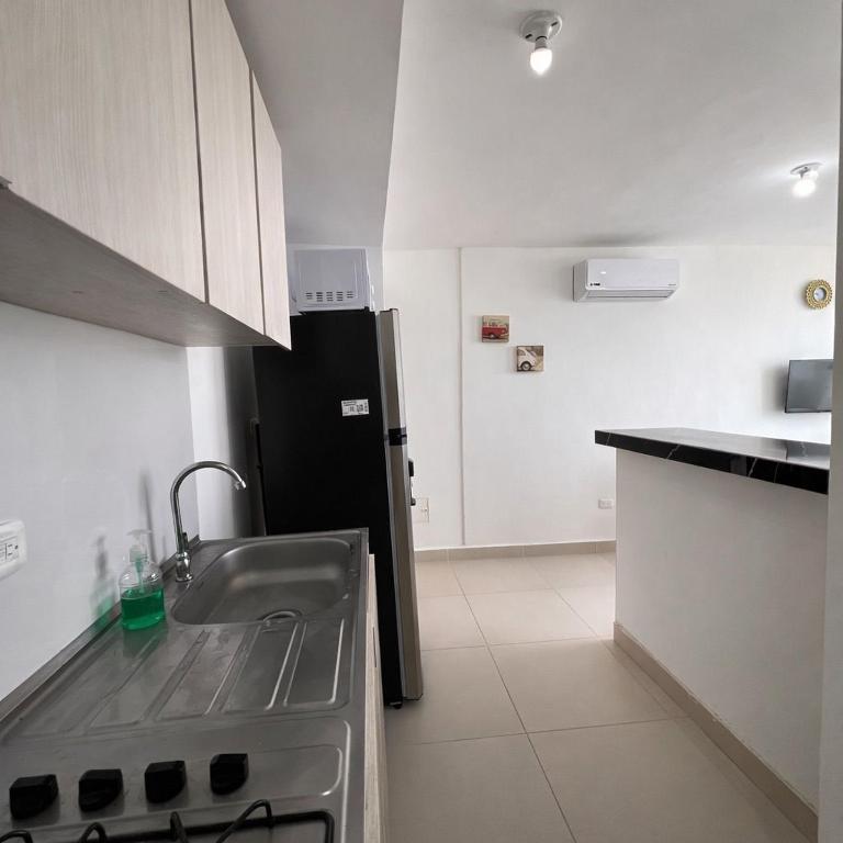 Apartamento familiar torre Primi con vista al mar - Three-Bedroom Apartment - 17