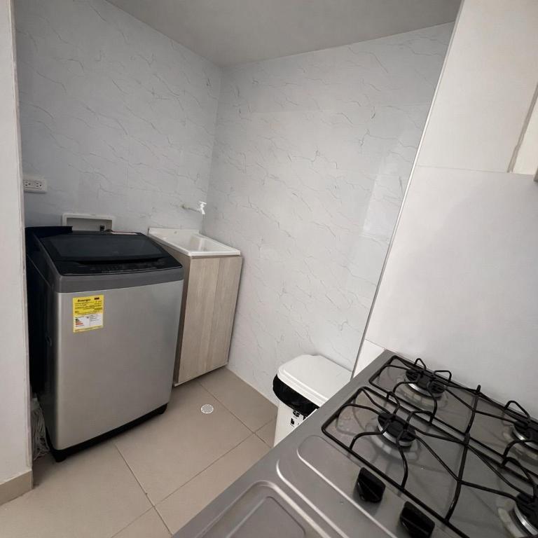 Apartamento familiar torre Primi con vista al mar - Three-Bedroom Apartment - 26