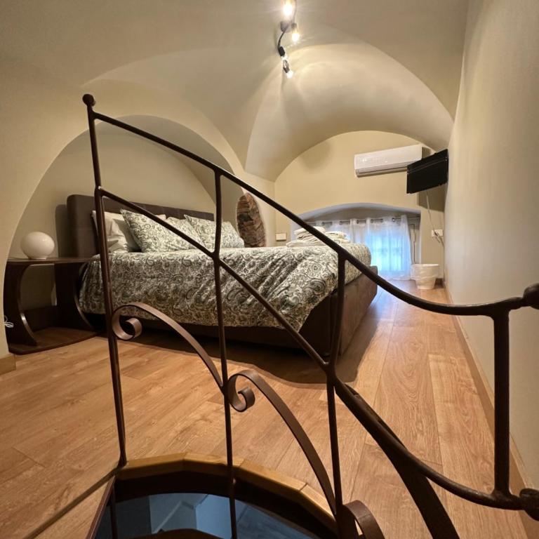 Mini House Teatro Rooms - One-Bedroom Apartment - 13