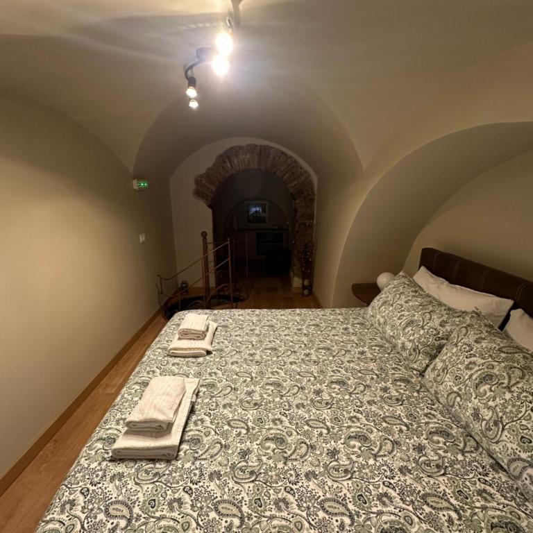Mini House Teatro Rooms - One-Bedroom Apartment - 12