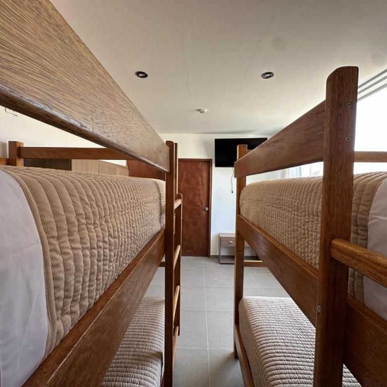 Residencia Privé - Four-Bedroom House - 10