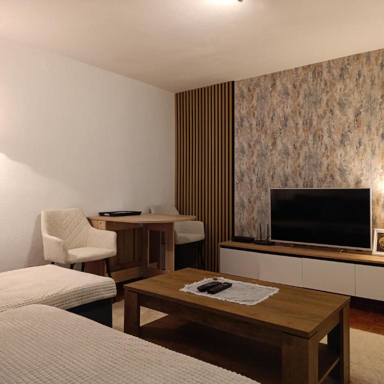 GRBAVICA COZY APARTMENT - free parking - One-Bedroom Apartment - 4
