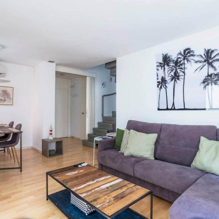 City Center Apartment With Shaded Terrace - Apartment with Terrace - 34