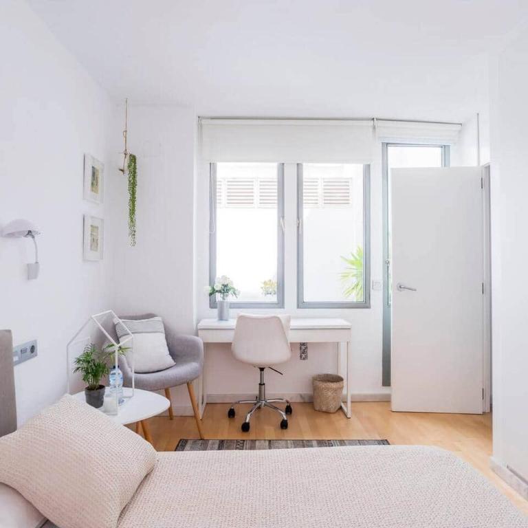 City Center Apartment With Shaded Terrace - Apartment with Terrace - 38