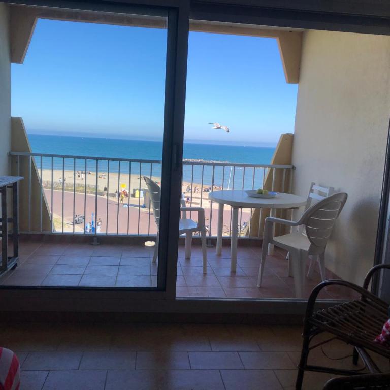 Appartement vue mer première ligne 2 balcons - Appartement 2 Chambres avec Balcon et Vue sur la Mer - 5