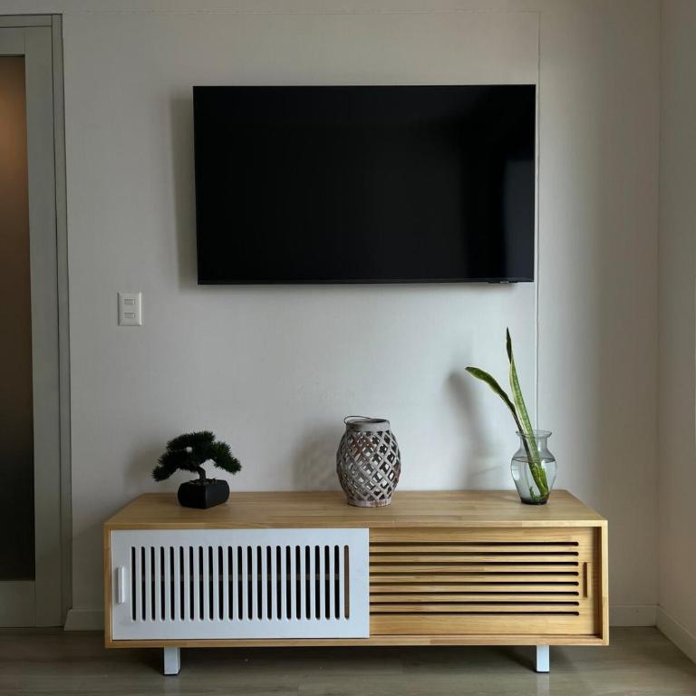 Modern flat in San Miguel, Exit to Costa Verde - Apartamento de 2 dormitorios - 1