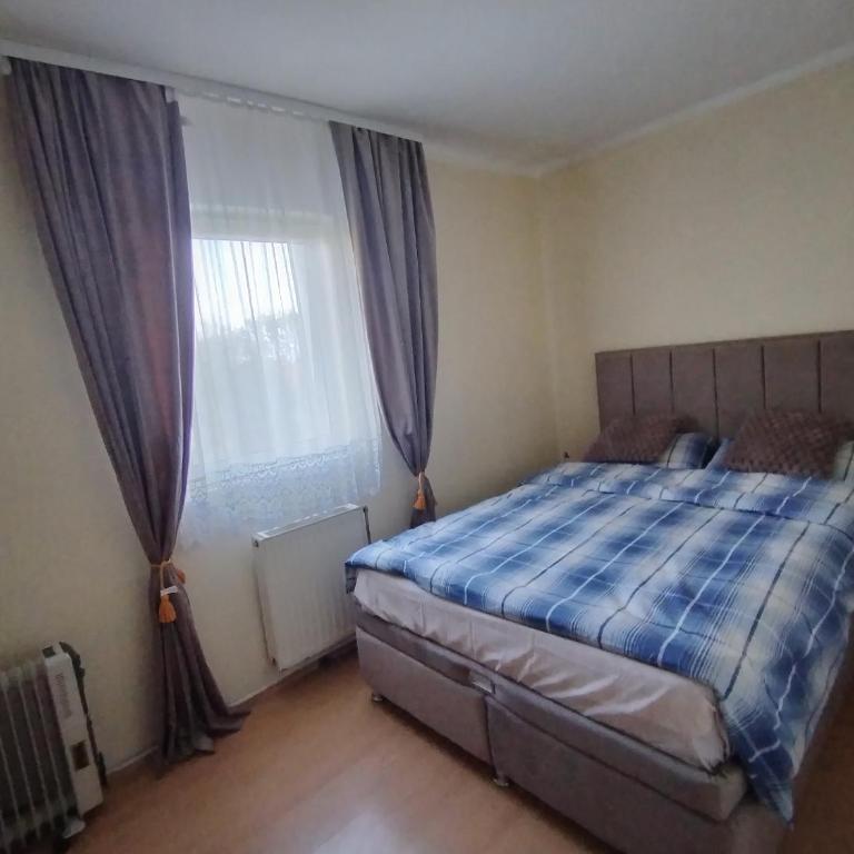 Georgije's apartment - Apartman sa 1 Spavaćom Sobom - 1