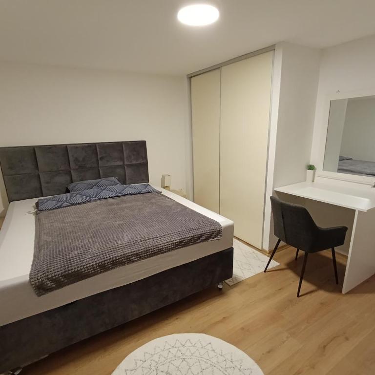 GRBAVICA COZY APARTMENT - free parking - One-Bedroom Apartment - 7