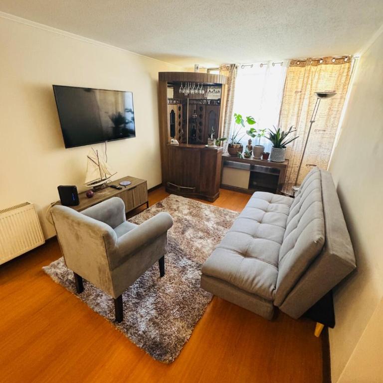 Lindo Departamento Céntrico con Estacionamiento - Two-Bedroom Apartment - 1