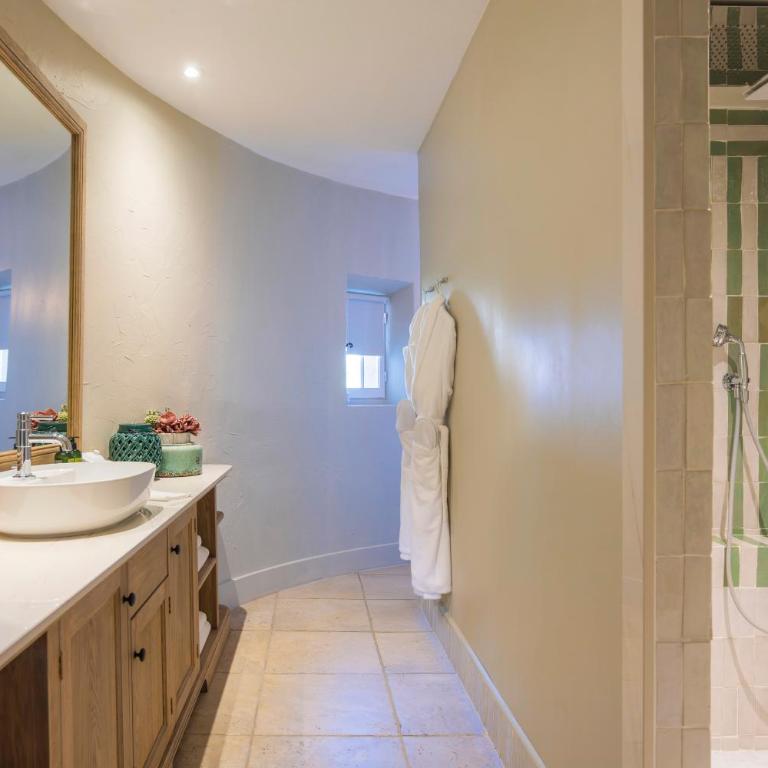La Bastide d'Antoine - Chambre Double Deluxe - Vue sur Jardin - 3