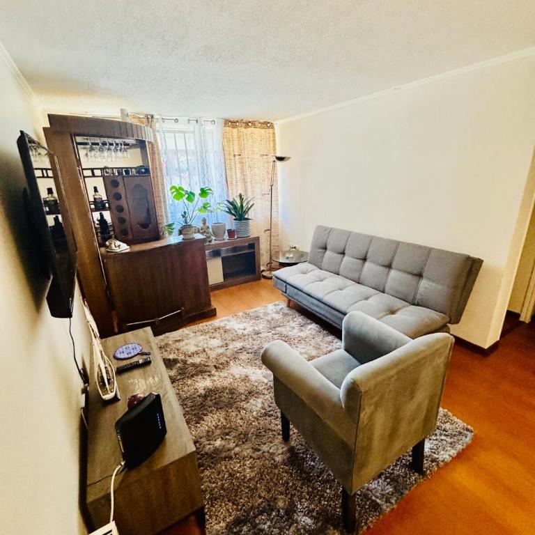 Lindo Departamento Céntrico con Estacionamiento - Two-Bedroom Apartment - 2