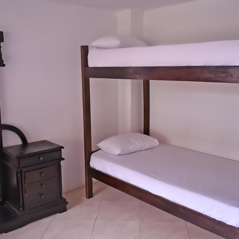 Finca con Piscina gigante y con jacuzzi cerca al peñol - Casa con 1 dormitorio - 23