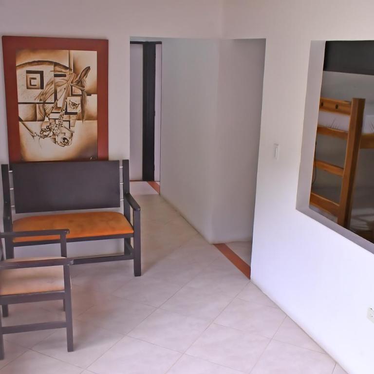 Finca con Piscina gigante y con jacuzzi cerca al peñol - Casa con 1 dormitorio - 20