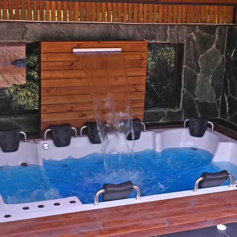 Finca con Piscina gigante y con jacuzzi cerca al peñol - Casa con 1 dormitorio - 34