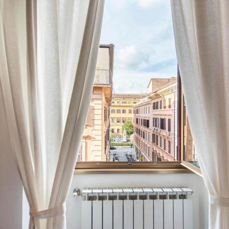 Redseven Rome Apartments - Appartamento con 2 Camere da Letto - 4