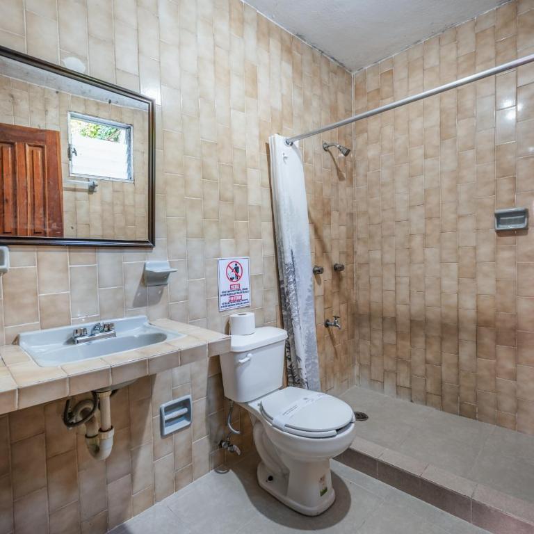 Hotel Santa Lucía - Quadruple Room - 2