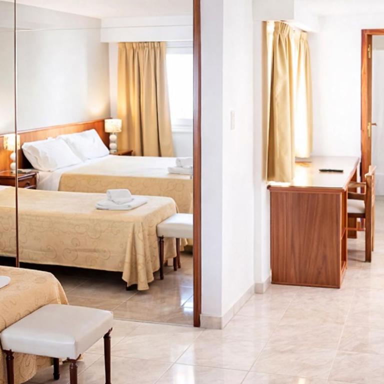 Hotel Ortegal - Habitación Triple Superior - 3