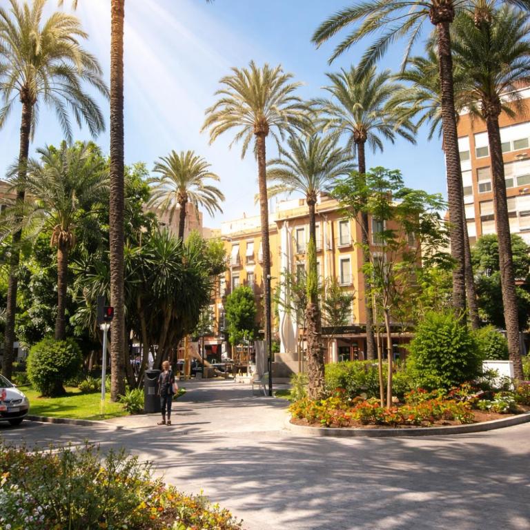 Alicante Mercado Central PARKING&APARTMENTS - One-Bedroom Apartment with View - 10
