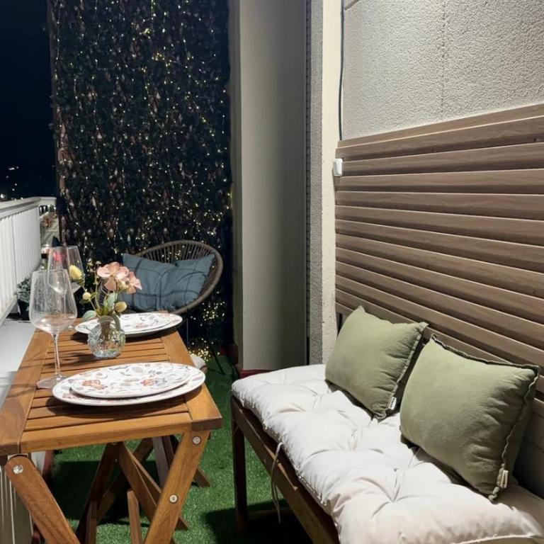 Escalera 10 - VUT4693AS - Apartamento de 2 dormitorios - 2