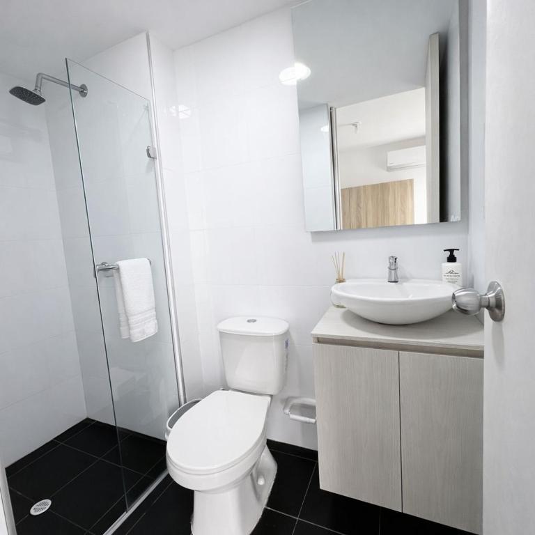 Apartamento vista al mar torre 811 piscina familiar aparta suits - Three-Bedroom Apartment - 24