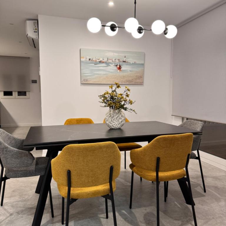 Casa Benicasim - Three-Bedroom House - 8
