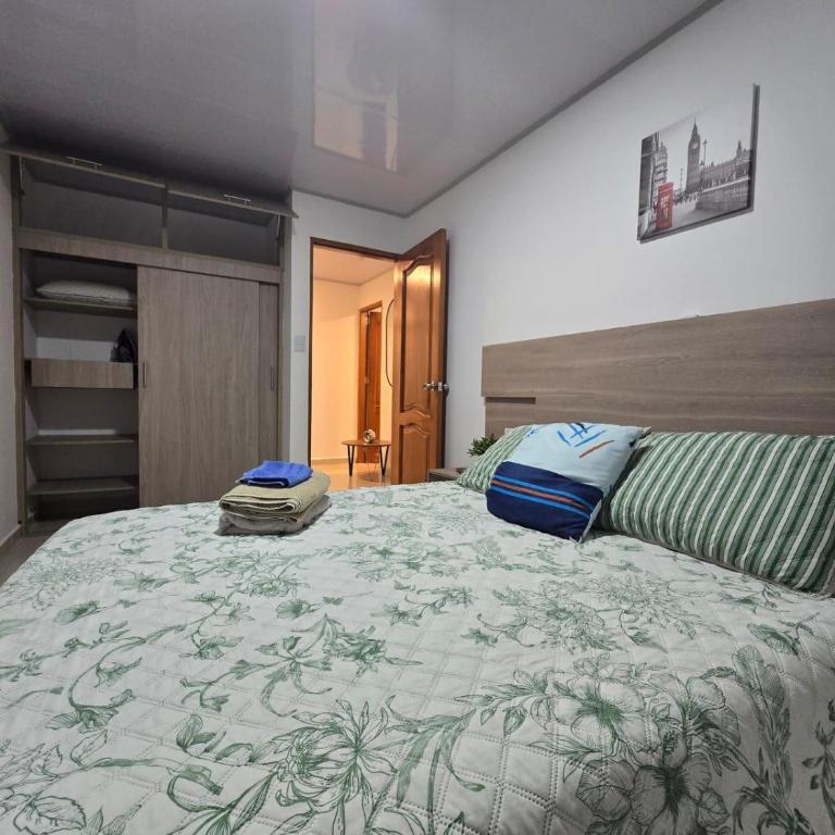 Apartamento Completo y Económico en El Poblado - Apartamento de 2 dormitorios - 2