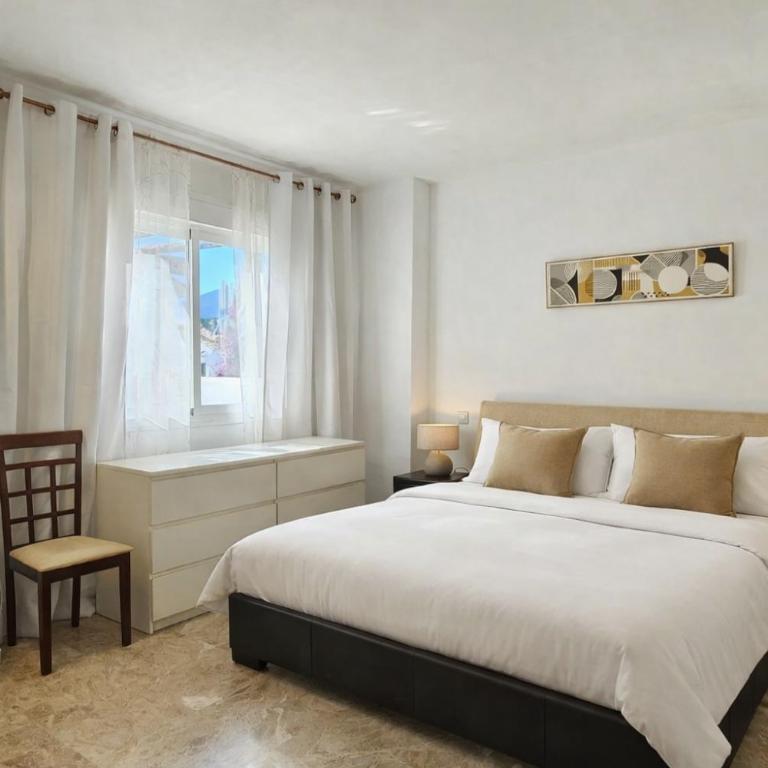 Los Naranjos close to Puerto Banus - Apartamento con vistas y balcón - 1