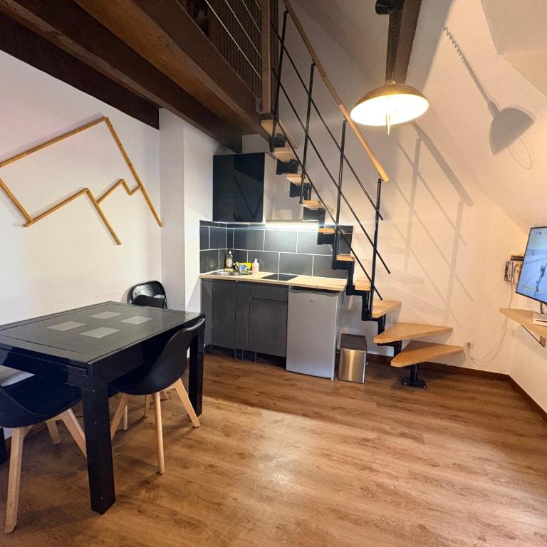 Reve Divin T3 avec parking-barbecue-laverie-bagagerie-salle de sport-aire de jeux-climatisé - Appartement 3 Chambres - 5